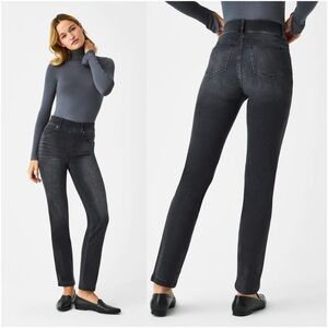 SPANX Straight Leg 29” Jeans in Vintage Black Size M Tall